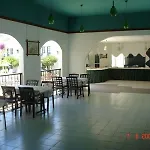 Safir Hotel 2*
